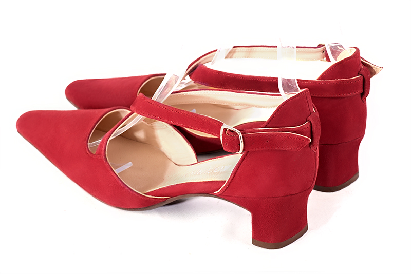 Chaussure rouge 2025 petit talon